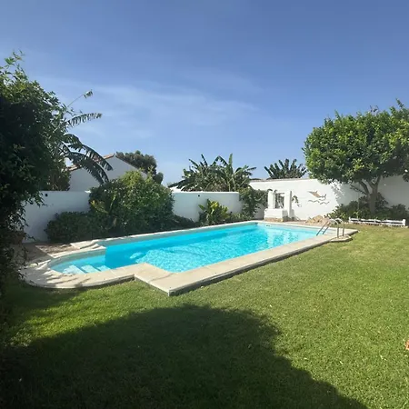 Viangel 1 * קוניל דה לה פרונטרה